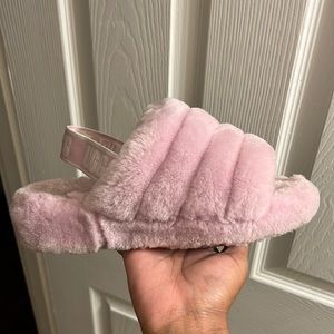 Ugg slide size 7y kids